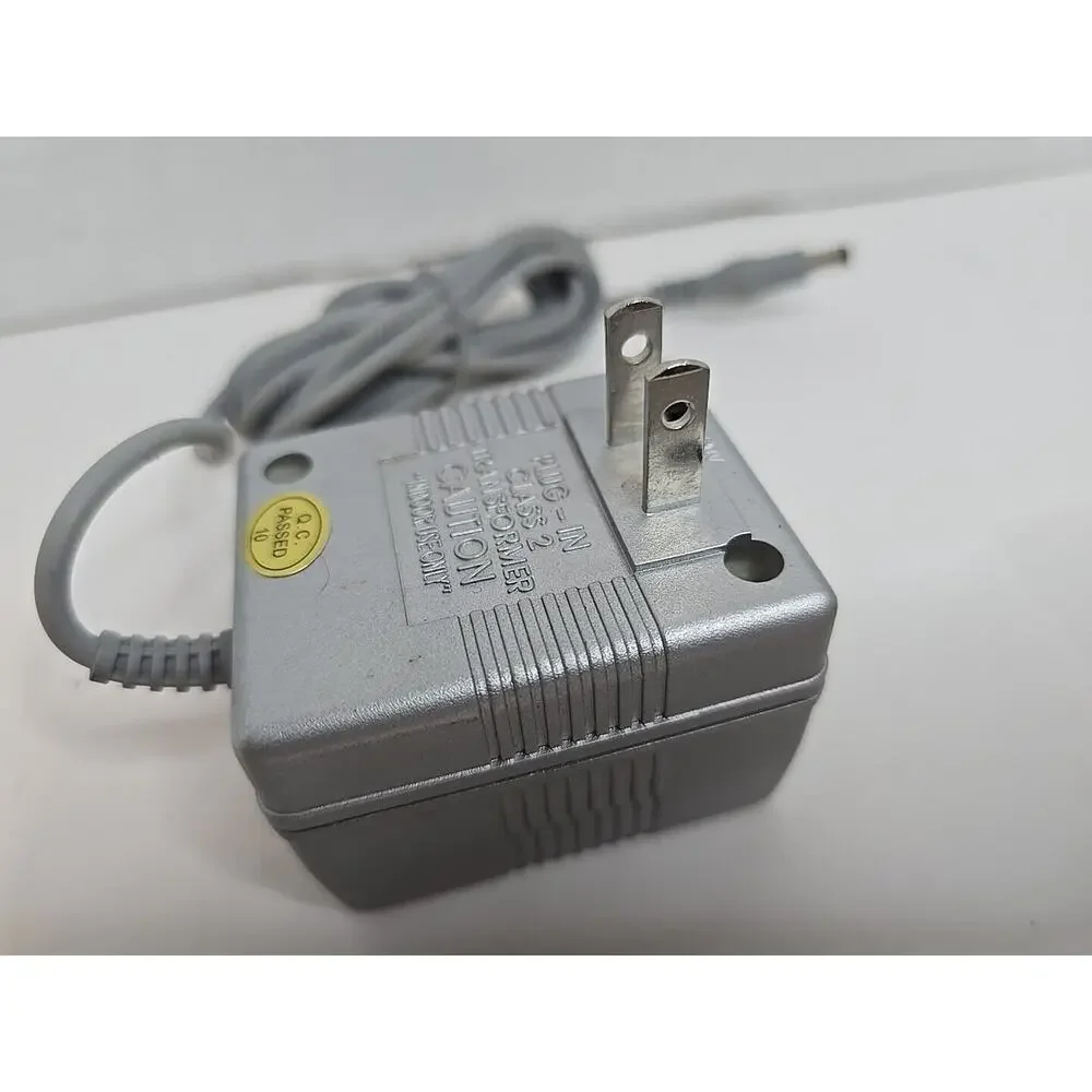 Digital Concepts AC/AC Adapter CH-3950 Input 120V 60Hz 12.4W Output 12 VAC 750mA